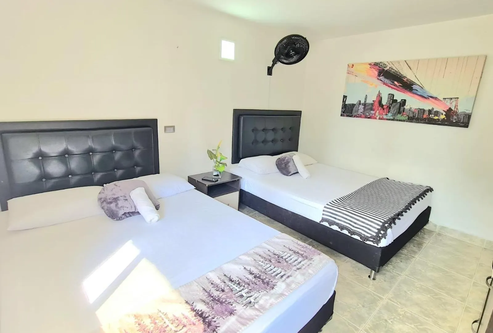 New Cozy Apartment In The Poblado, San Lucas Medellin Colombia