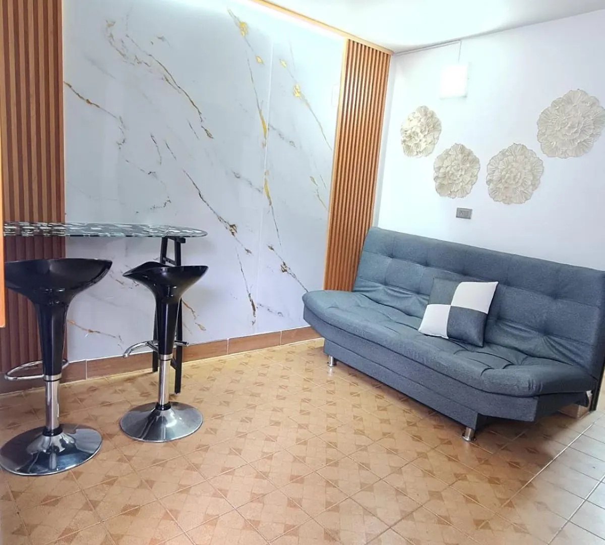 New Cozy Apartment In The Poblado, San Lucas Medellin