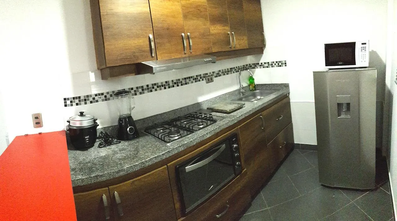 New Cozy Apartment In The Poblado, San Lucas Medellin